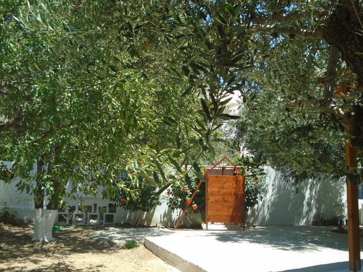 Leros Eleonas Apartments Alinda  Eksteriør billede