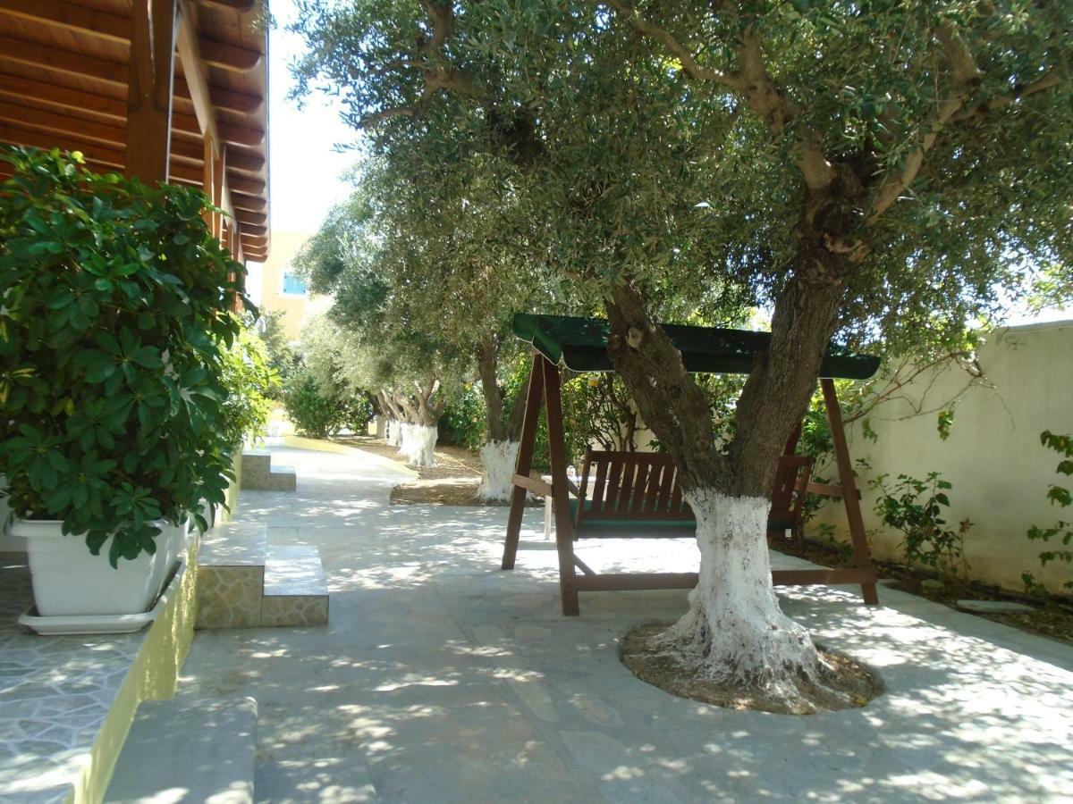 Leros Eleonas Apartments Alinda  Eksteriør billede